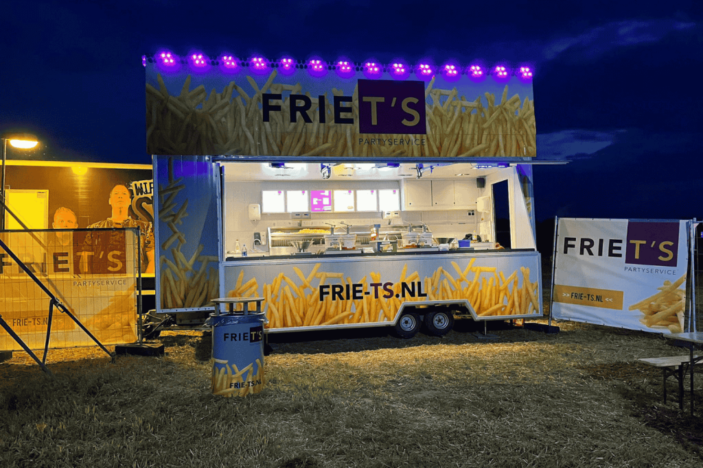 Frietwagen foodtruck festival op Alfa Bierfeesten